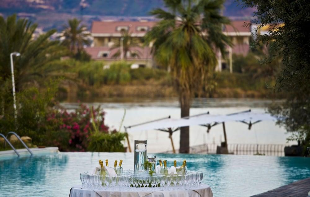 Villa Morgana Resort&Spa Torre di Faro Esterno foto