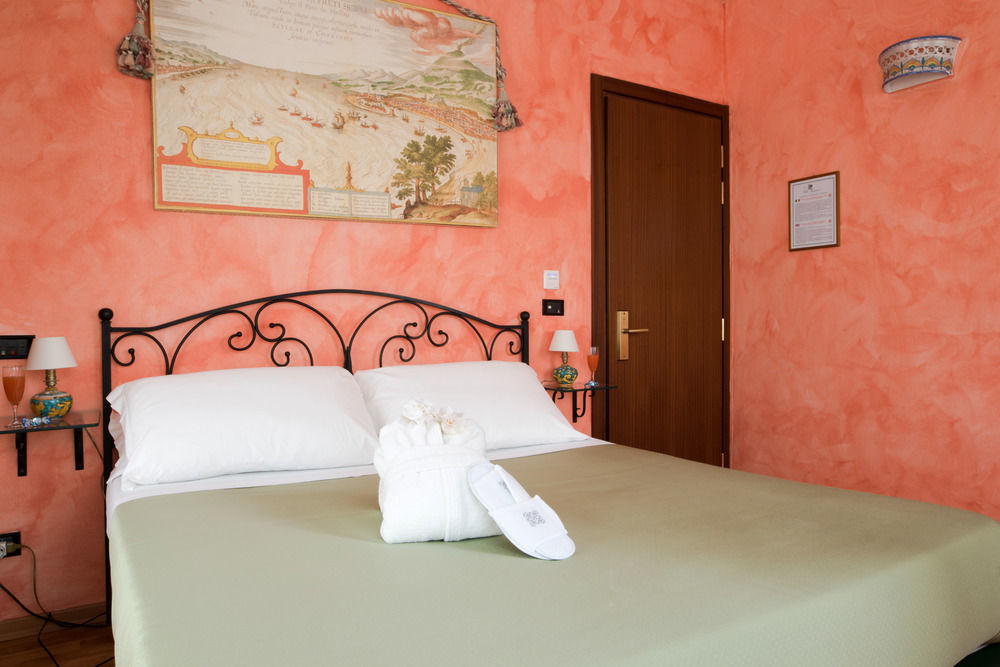 Villa Morgana Resort&Spa Torre di Faro Esterno foto