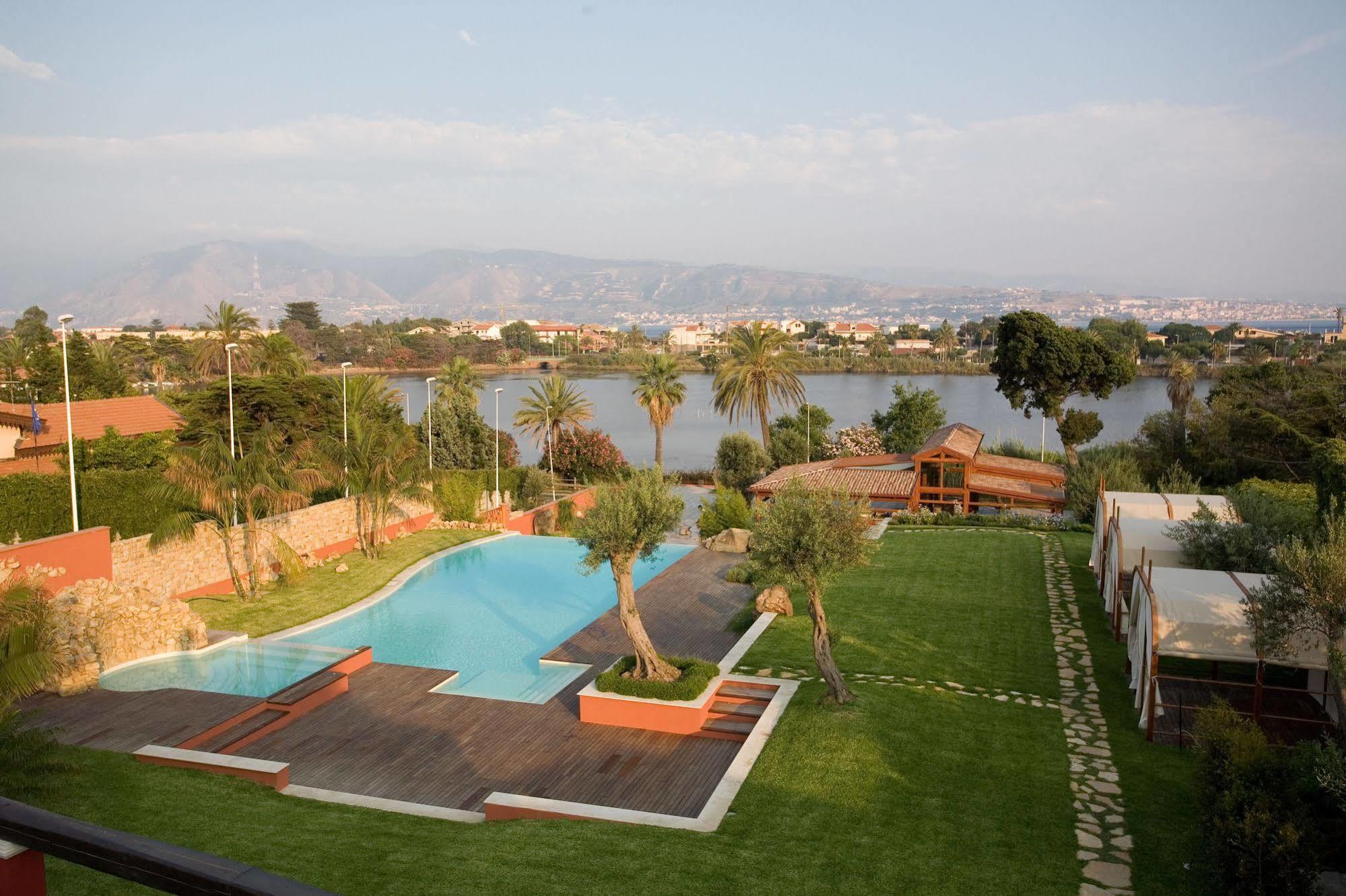 Villa Morgana Resort&Spa Torre di Faro Esterno foto