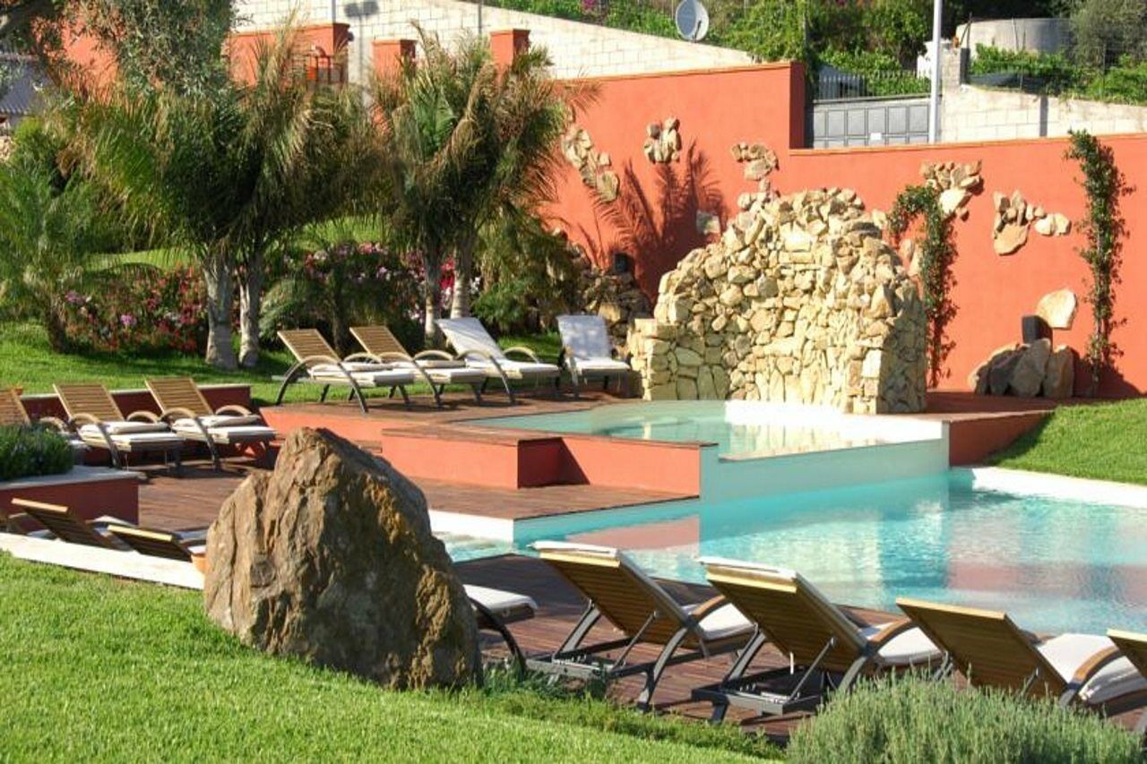 Villa Morgana Resort&Spa Torre di Faro Esterno foto