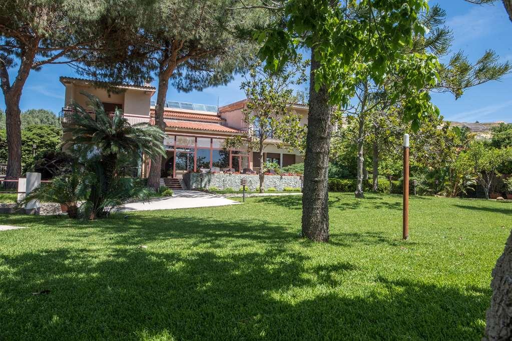 Villa Morgana Resort&Spa Torre di Faro Esterno foto